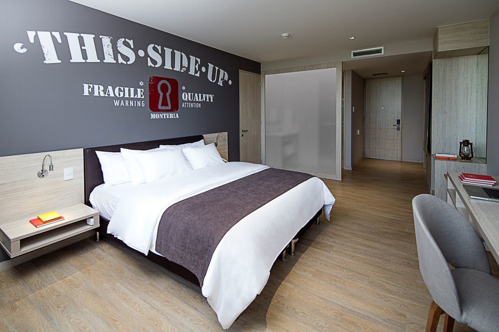 Hotel Sites Monteria Bagian luar foto