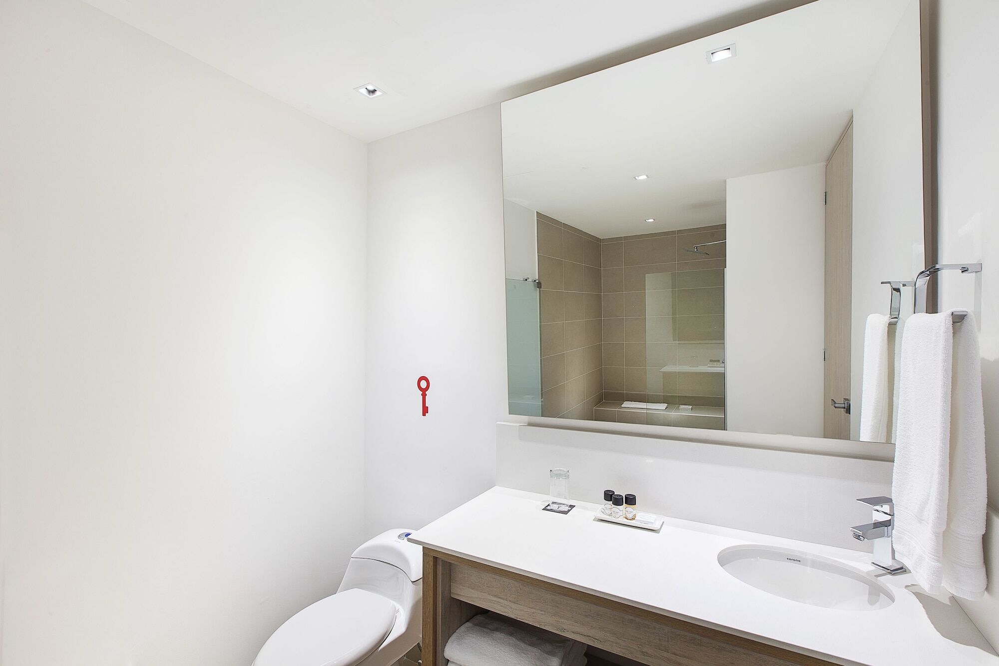 Hotel Sites Monteria Bagian luar foto